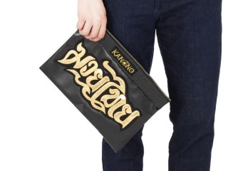 กระเป๋าคลัชมวยไทย ของที่ระลึกแบบไทยๆ : สีดำ/ทอง ไซส์ A4